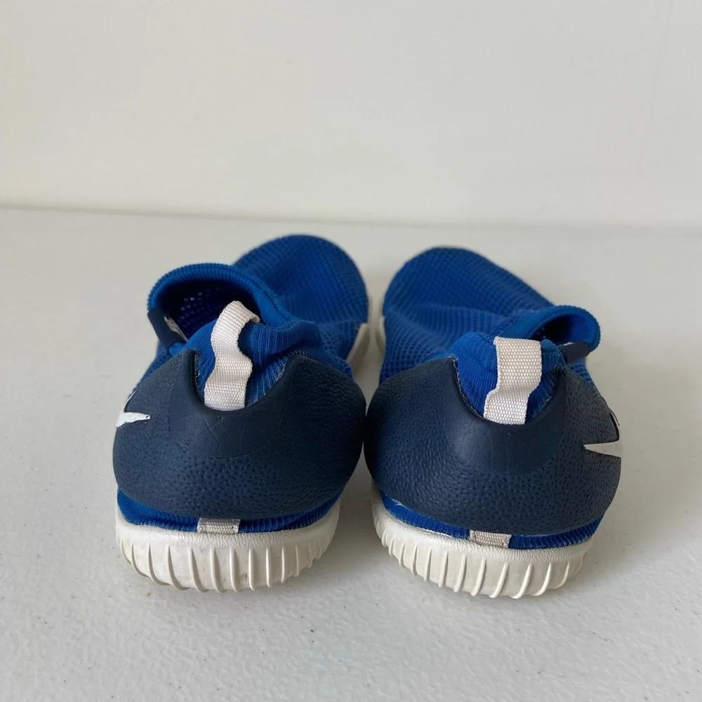 Nike aquasock 360‎ boy’s shoes — size 3